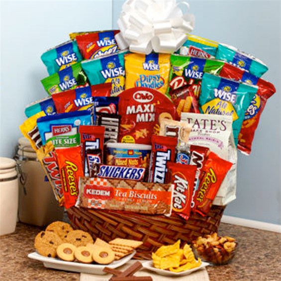 Super Sweet Snack Gift Baskets (BN93559-11KL)